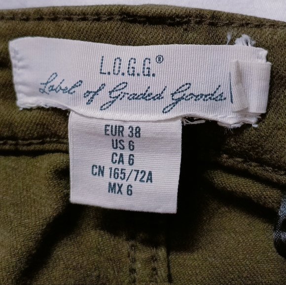 H&M Khaki Green skinny fit ankle length Jeans waist Stretchable upto 32 - Picture 4 of 11